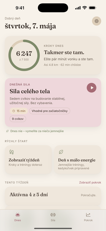 Obrazovka Dnes StrongDay 40+ s krokmi, dnešným silovým cvičením a možnosťami rýchleho štartu